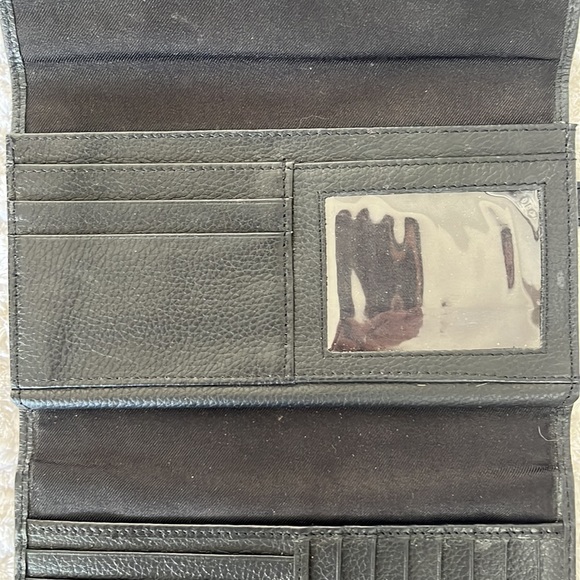 Timberland Pebble Leather Money Manager Wallet - Picture 5 of 10
